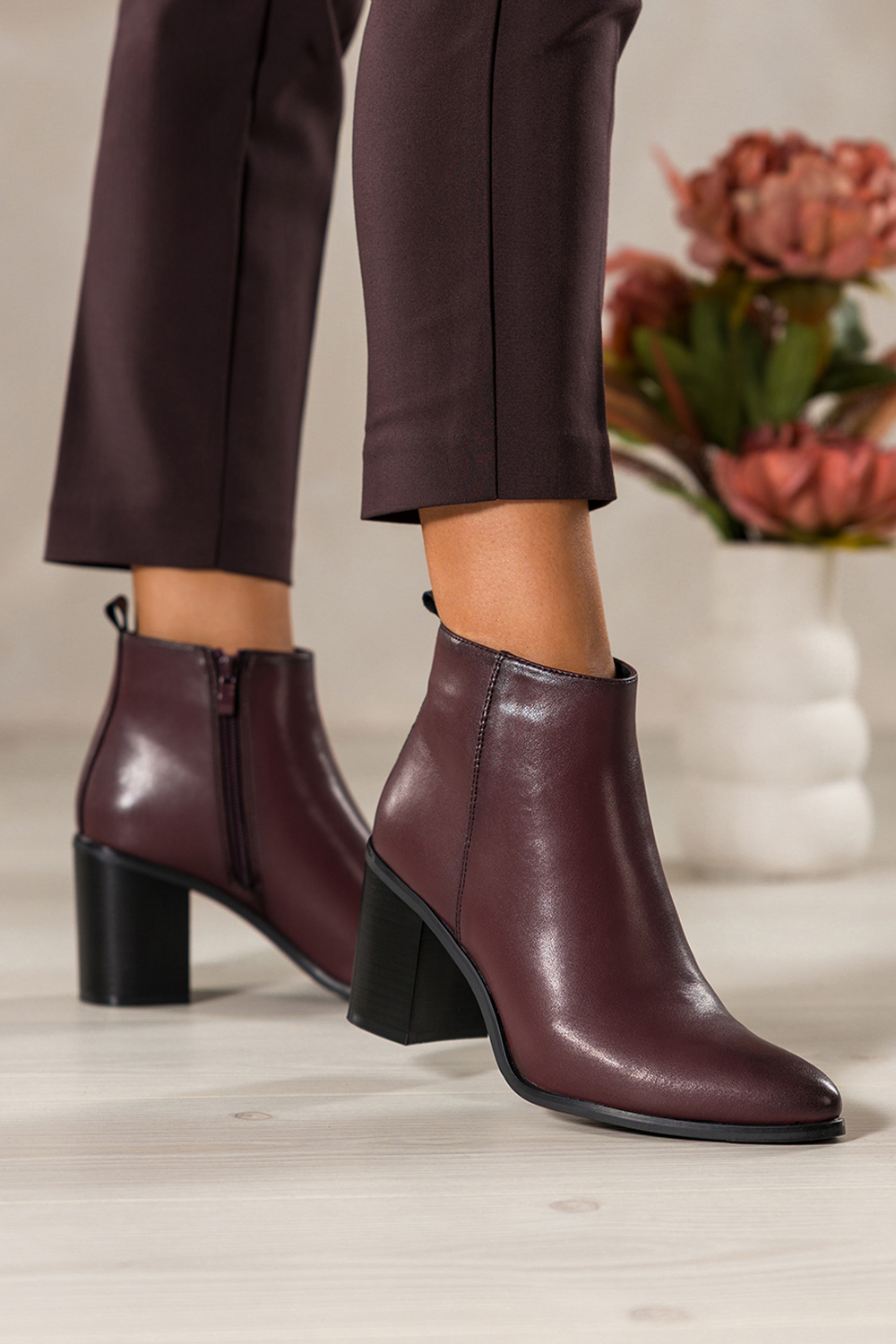 Bordowe botki skórzane damskie Sergio Leone obcas słupek ozdobne przeszycie na cholewce YG74619-H