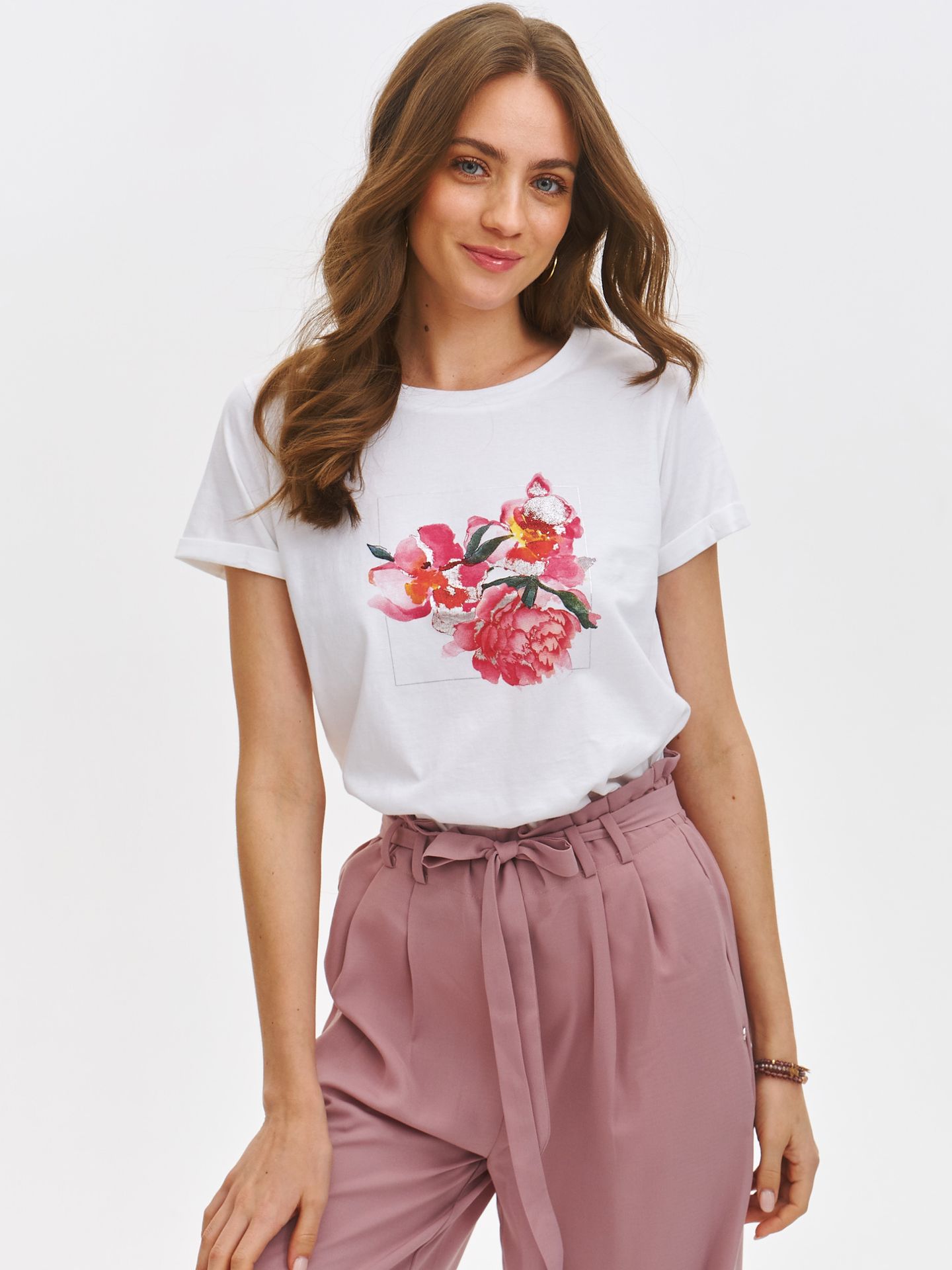 T-shirt damski biały - SPO6145BI t-shirt krótki rękaw - TOP SECRET - Odzieżowy sklep internetowy TOP SECRET