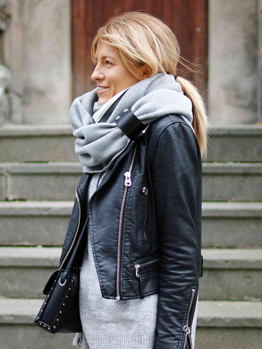 Zimowy komin damski, duży komin oversize z zapinką skórzaną