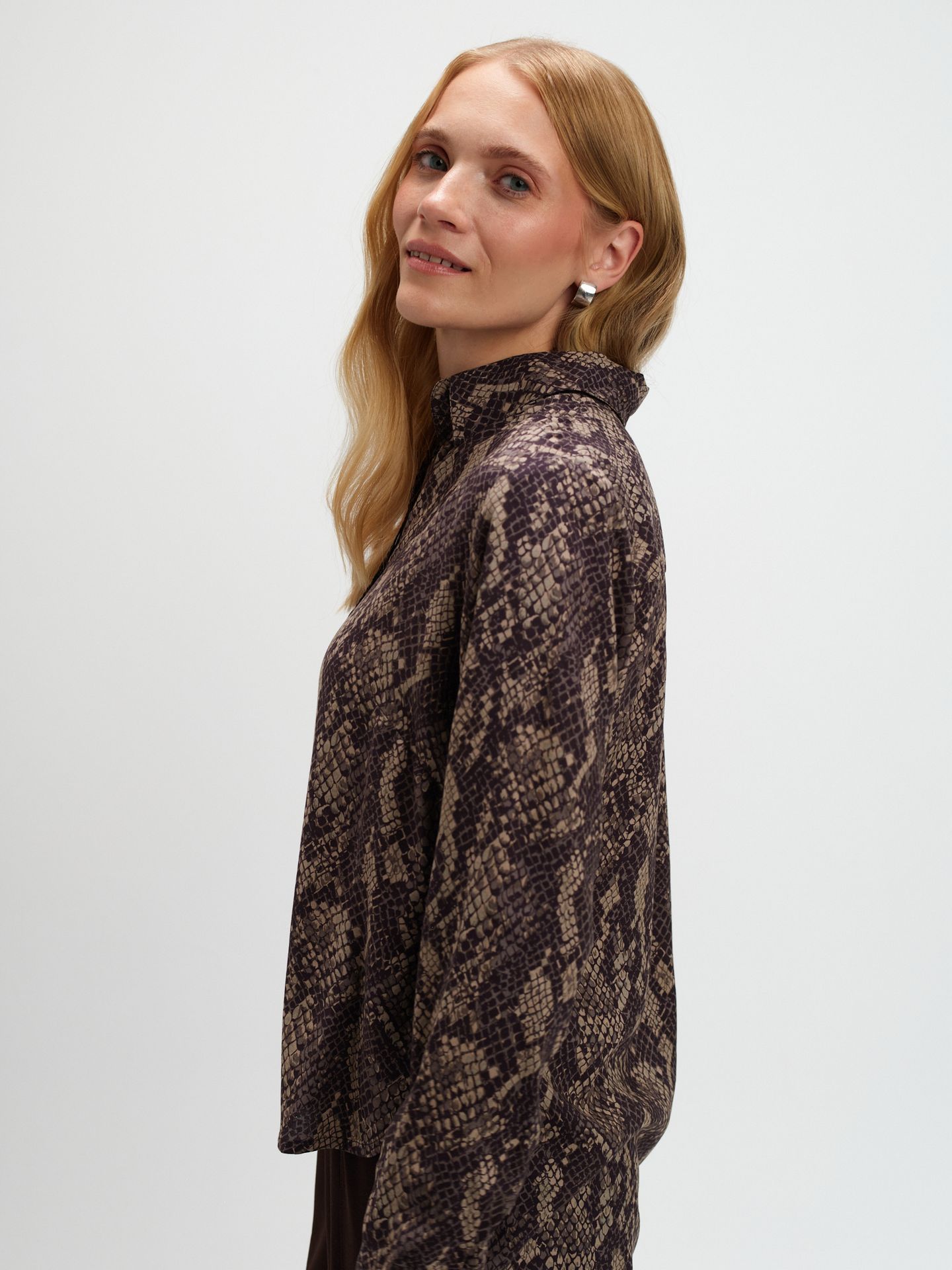 Koszula w zwierzęcym printem