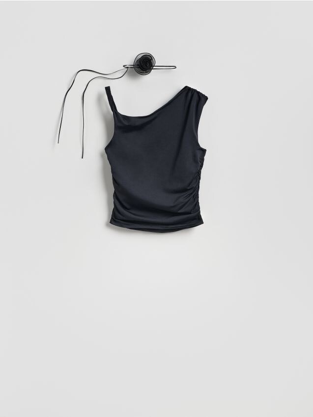 Reserved - Top z ozdobną różą - czarny