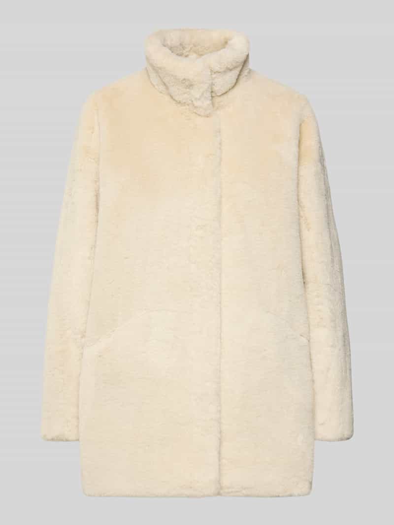 Płaszcz o kroju regular fit z imitacji futra model ‘VIDA’