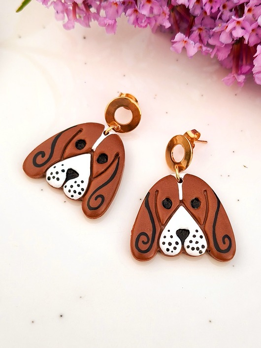 Kolczyki z pieskami, basset, biżuteria z podobizną basseta, prezent dla psiary