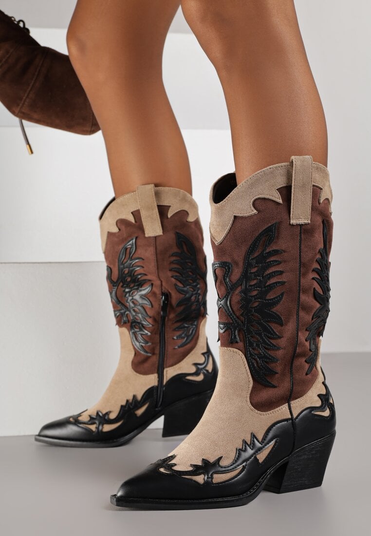 Czarne Botki Typu Kowbojki na Stożkowym Obcasie z Tłoczonym Wzorem Badorella