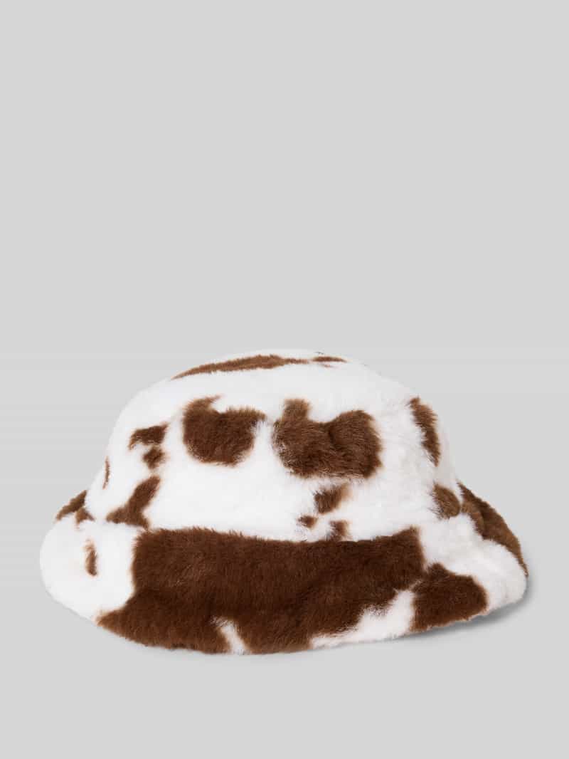 Czapka typu bucket hat włochata model ‘JEANEL’