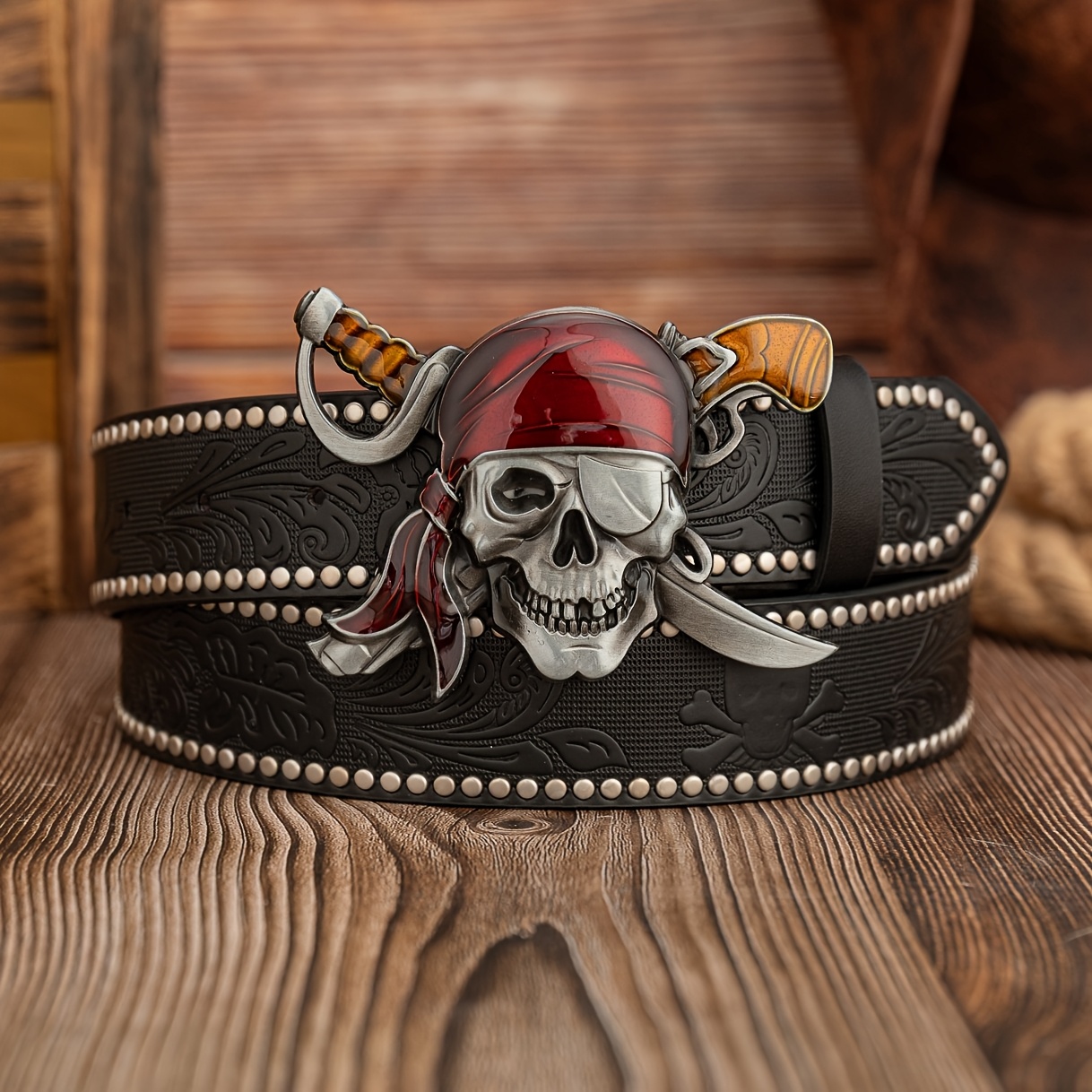 TEMU GLEEBUY Pasek z Sztucznej Skóry w Stylu Czaszki Pirata - Wzór z Tłoczeniem i Nitami, Czarny i Brązowy, Uniseks dla Kobiet i Mężczyzn, Idealny na