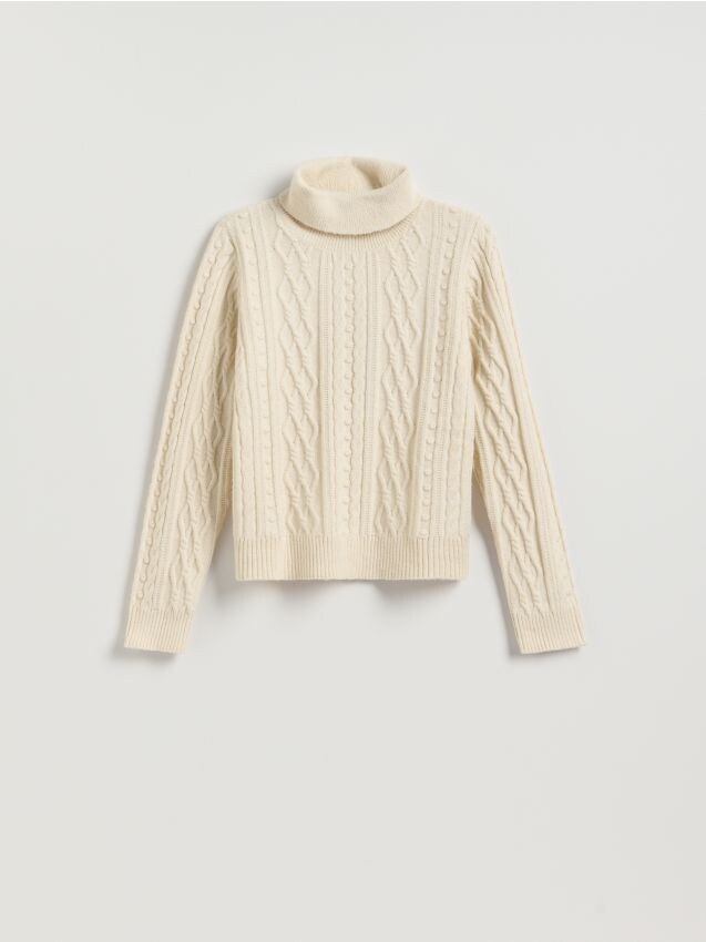 Reserved - Sweter z warkoczowym splotem - kremowy