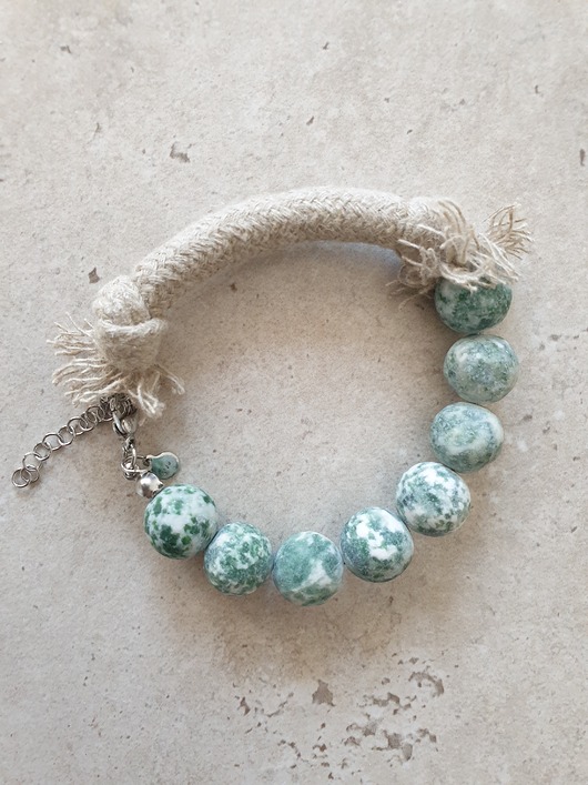 Bransoletka WĘZŁY z jaspisem zielonym i sznurem lnianym