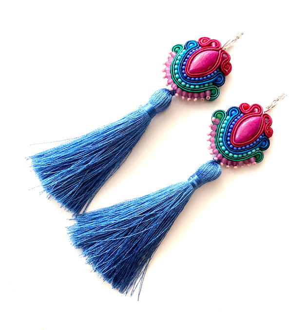 Sutaszowe kolczyki ADANA blue z chwostami