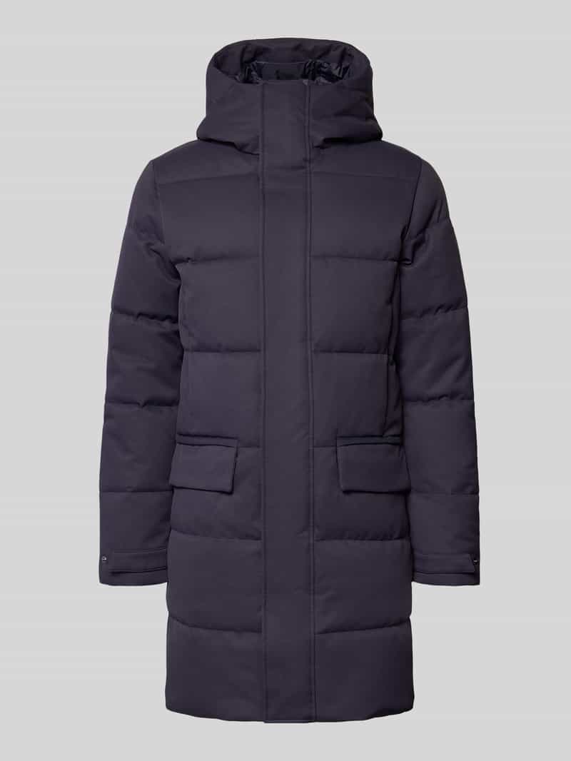 Kurtka pikowana z kieszeniami z patką model ‘COSMO’