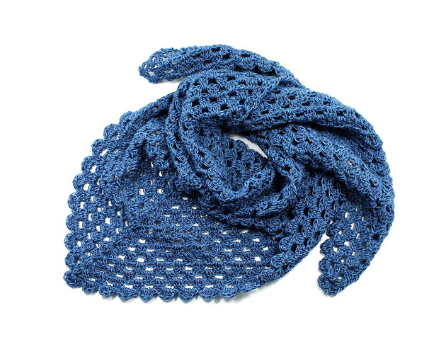 Chusta apaszka ażurowa szydełku Biba