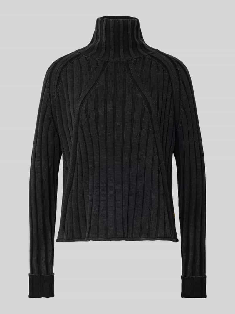 Sweter z dzianiny ze stójką