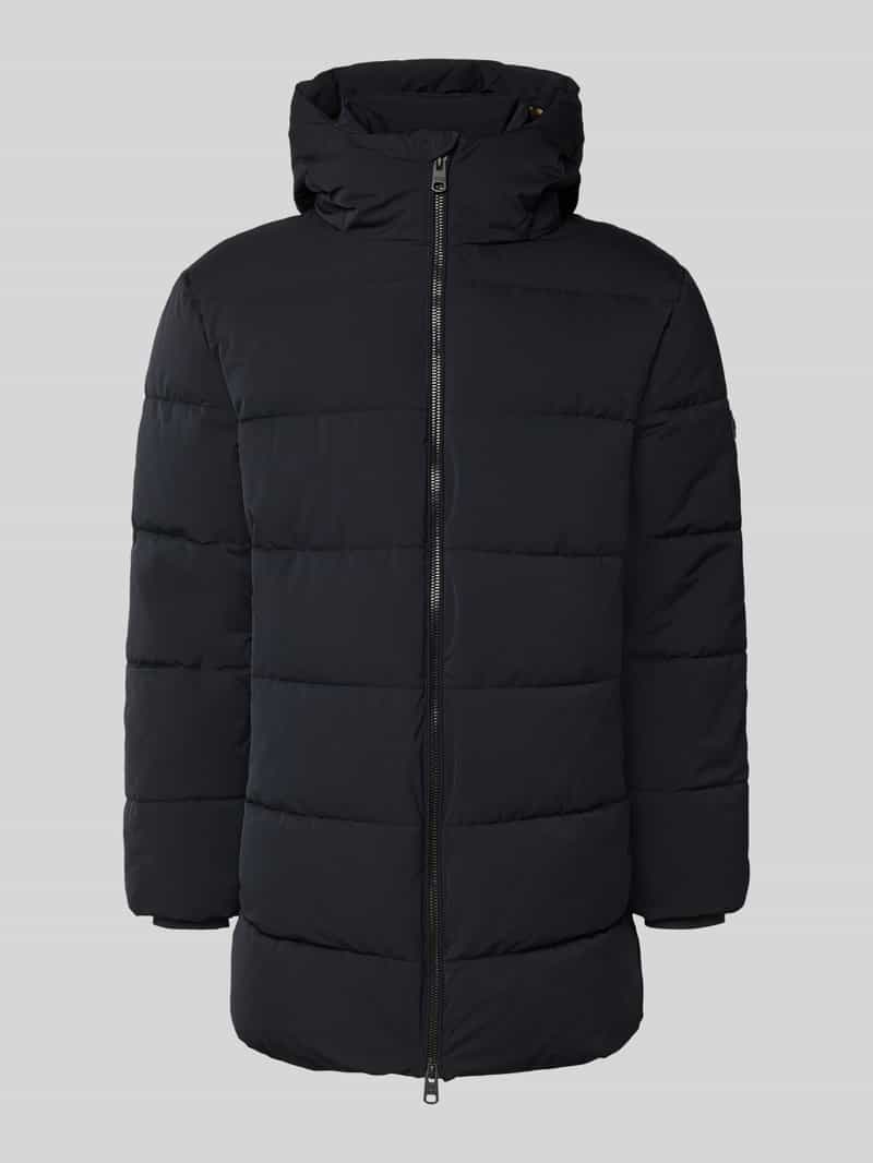 Płaszcz pikowany z kapturem