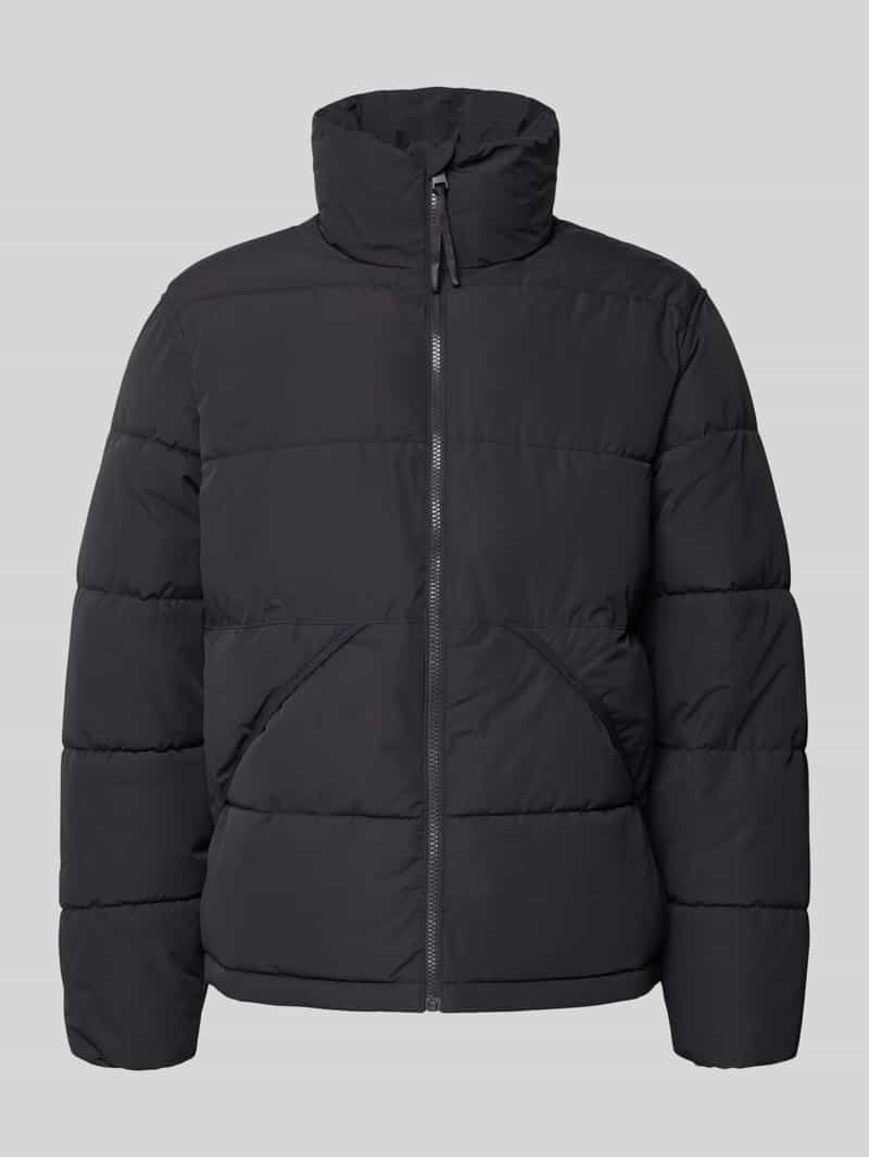 Kurtka pikowana o kroju regular fit ze stójką model ‘PACK’