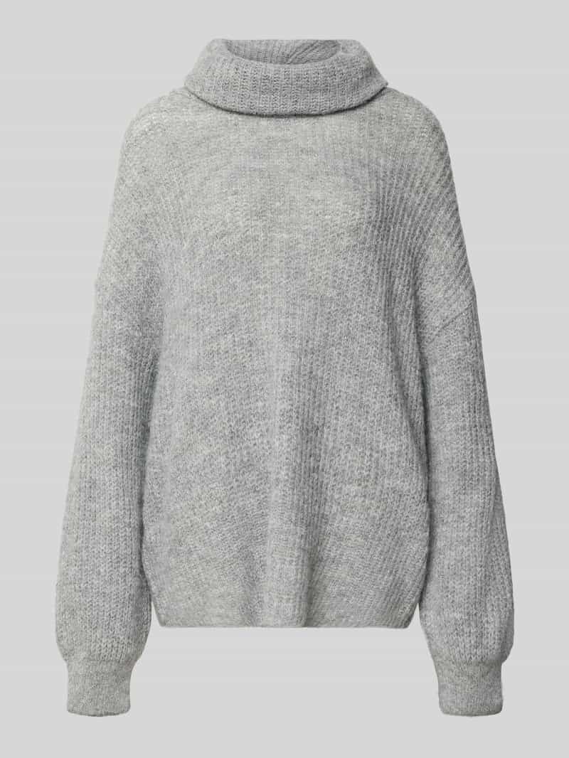 Golf z obniżonymi ramionami model ‘Jarine’