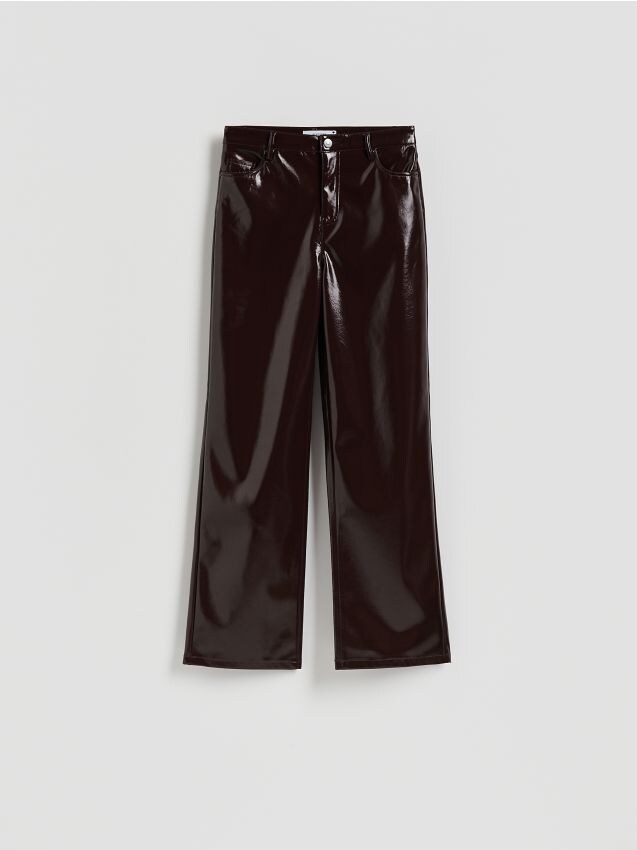 Reserved - Spodnie z imitacji skóry - burgundowy