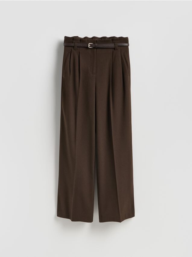 Reserved - Spodnie z paskiem - ciemnobrązowy