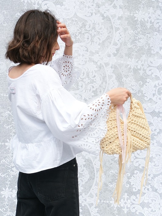 Masełkowa Torebka ze Sznurka Bawełnianego z Recyklingu z Frędzlami