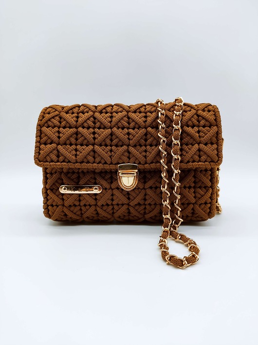 Elegancka brązowa torebka