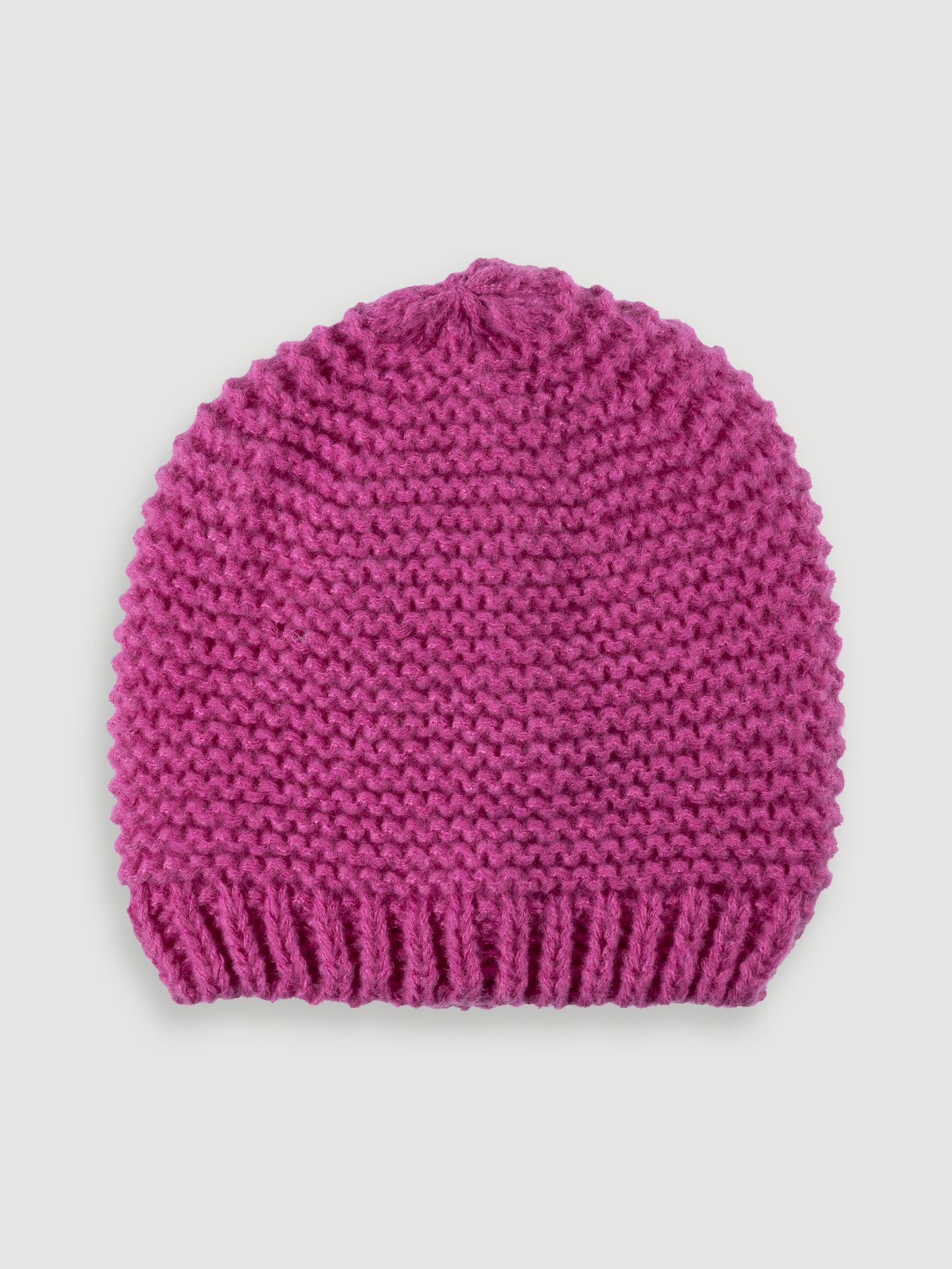 Czapka w kolorze różowym