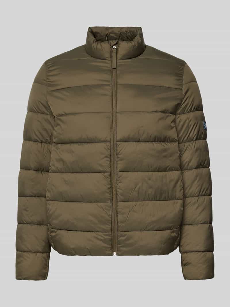 Kurtka pikowana o kroju regular fit ze stójką