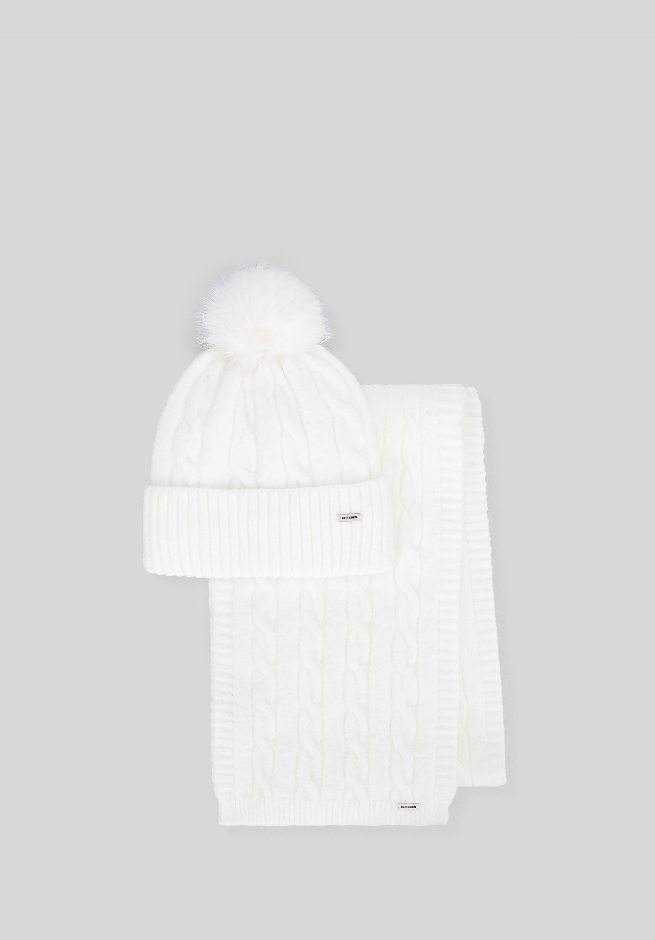 Damski zestaw zimowy – czapka z pomponem i szalik biały