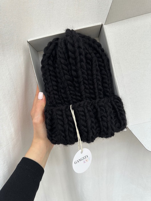 Gruba delikatna wełniana czapka beanie 100% wełna handmade