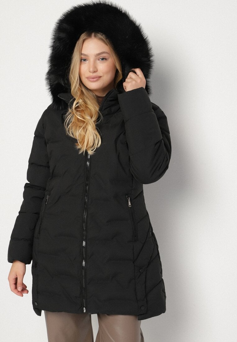 Czarna Pikowana Kurtka z Kapturem z Futerkiem Espenna