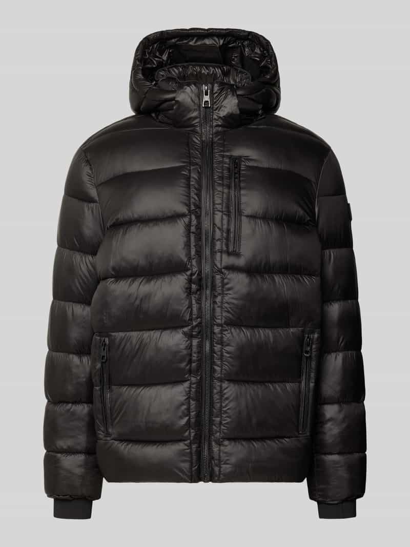 Kurtka pikowana z kapturem