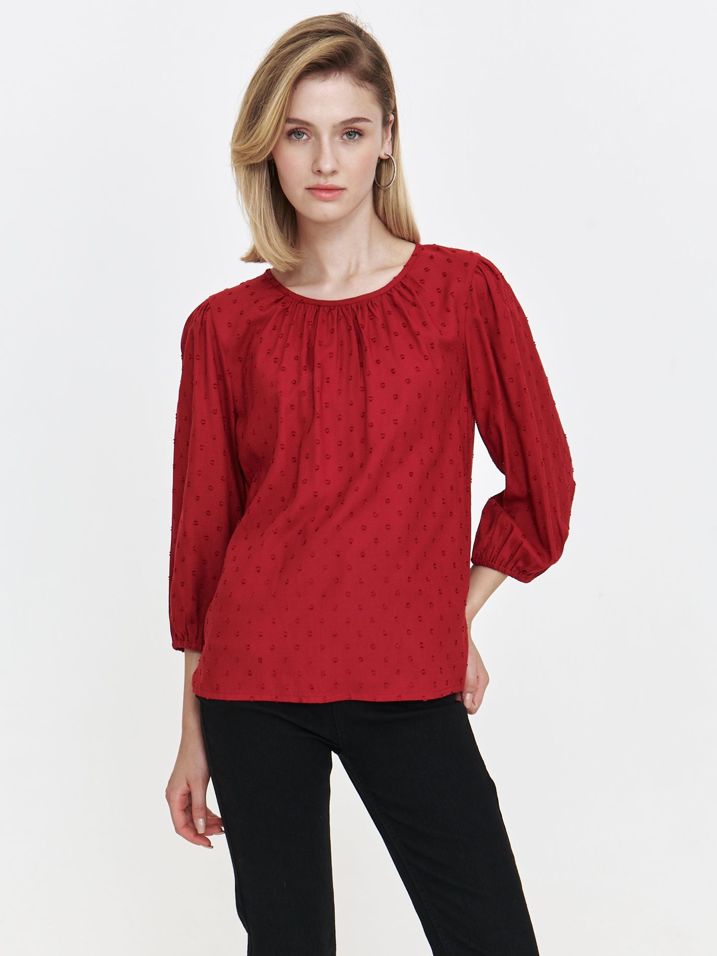 Elegancka bluzka w czerwonym kolorze