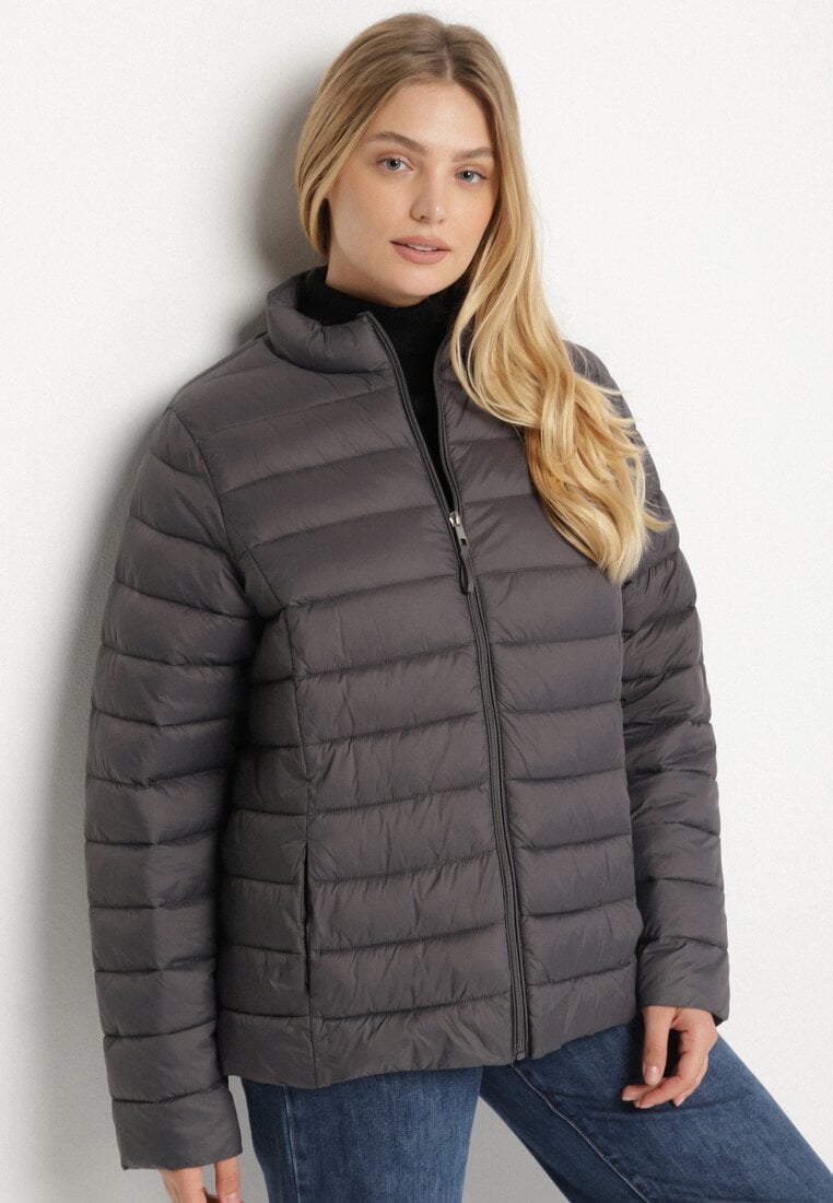 Szara Pikowana Kurtka o Prostym Kroju z Niską Stójką Zeniva