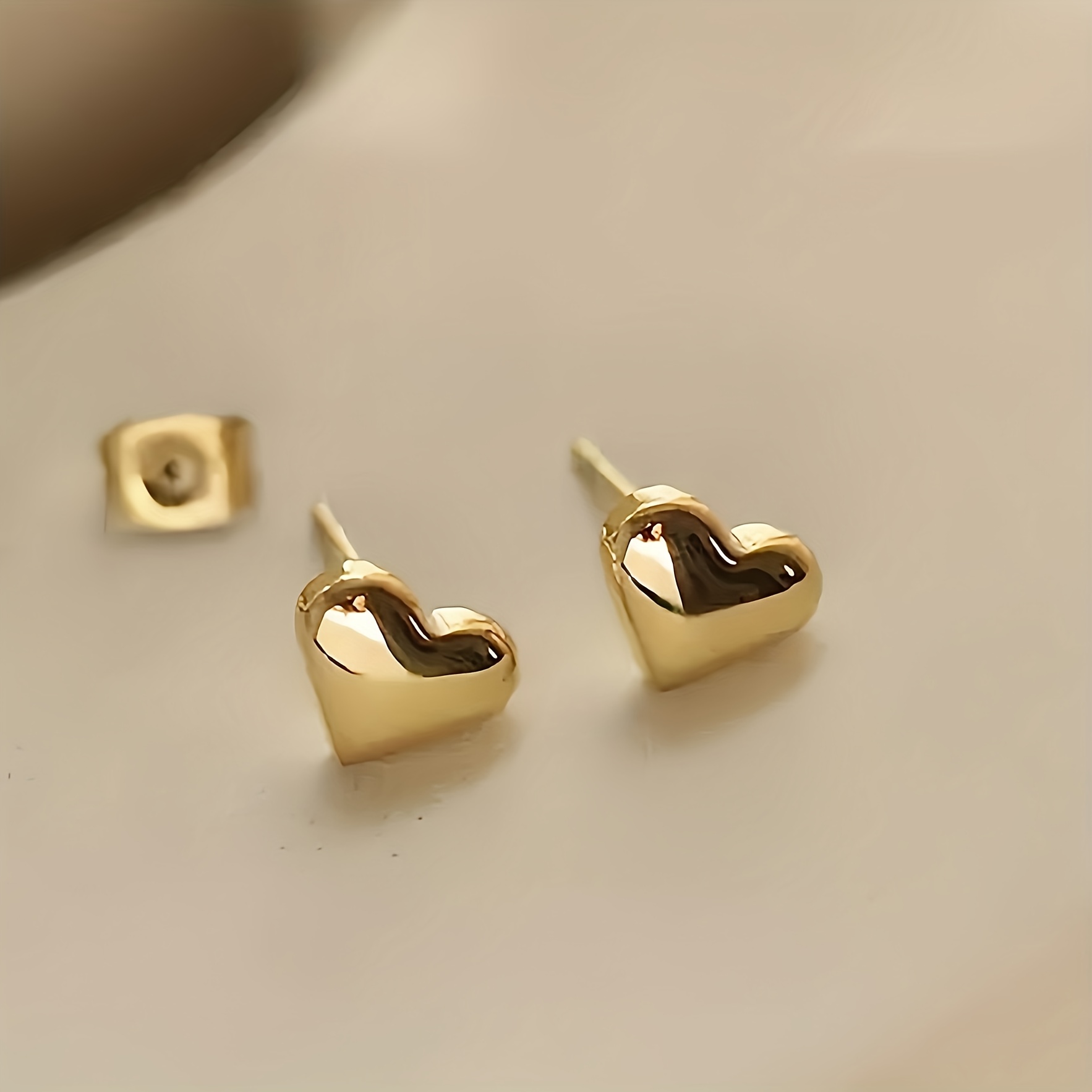 TEMU Wysokiej Jakości Kolczyki w Kształcie ze Stali Nierdzewnej, Pozłacane Złotem (KC), Hipoalergiczne i Odporne na Blaknięcie, Wygodny