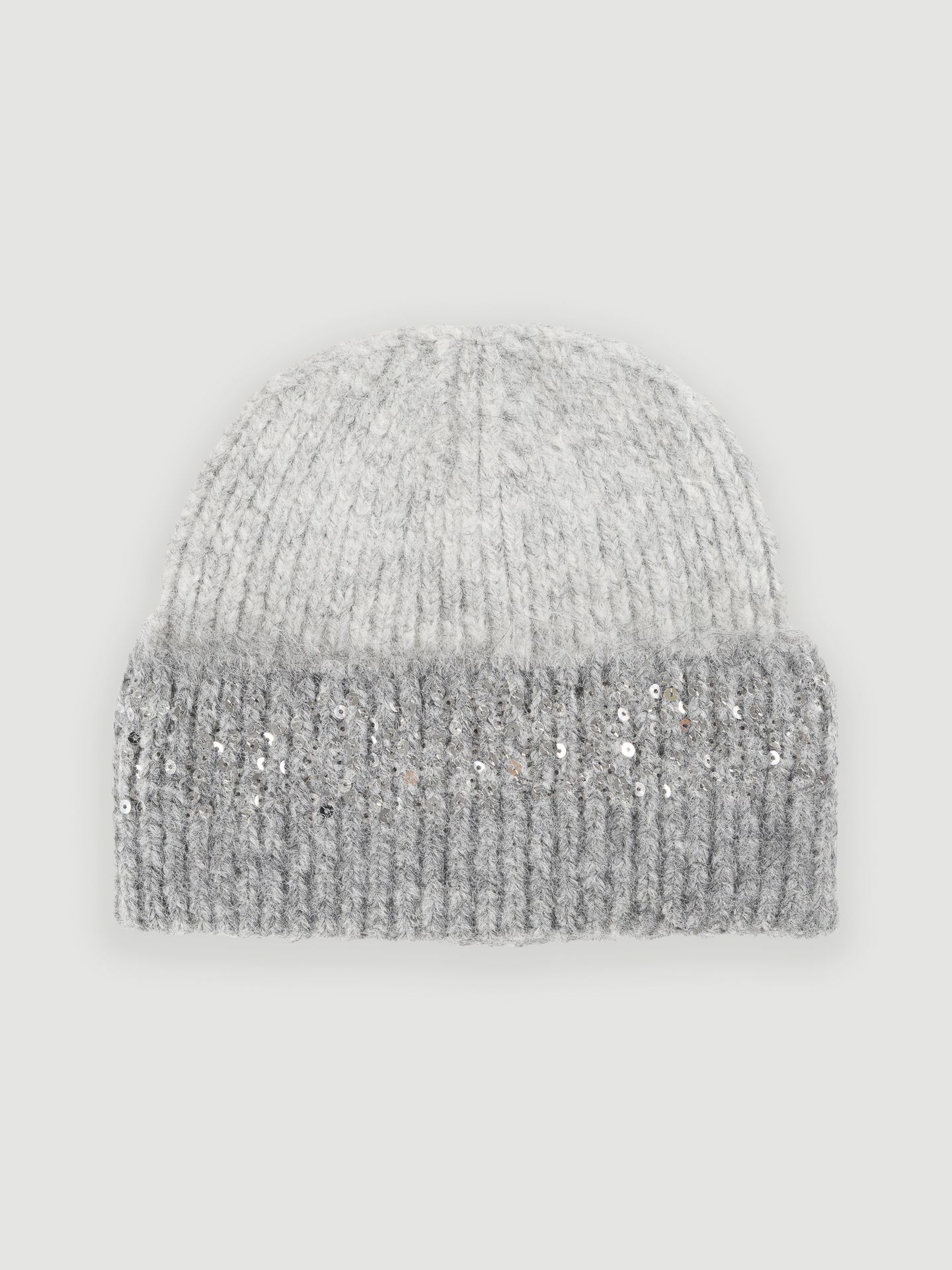 Szara czapka z cekinami