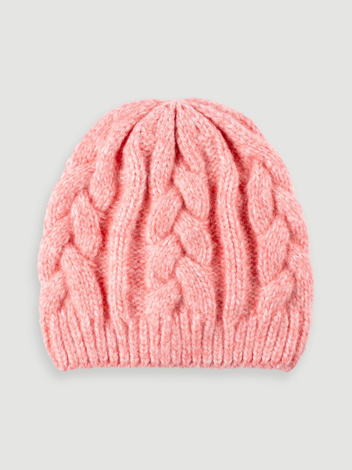 Różowa czapka z warkoczowym splotem