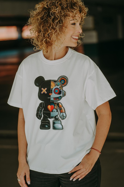 T-shirt oversize Robot Teddy dla mamy cream