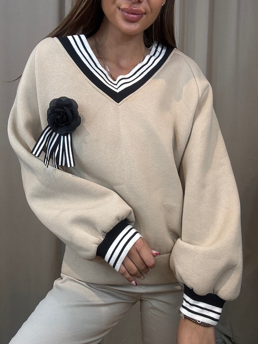 Bluza z broszką Beige