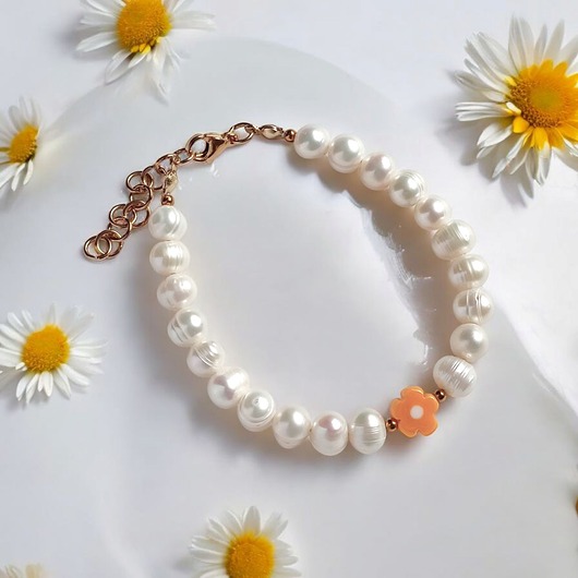 Bransoletka : DAISY : perły naturalne i szklany kwiatuszek