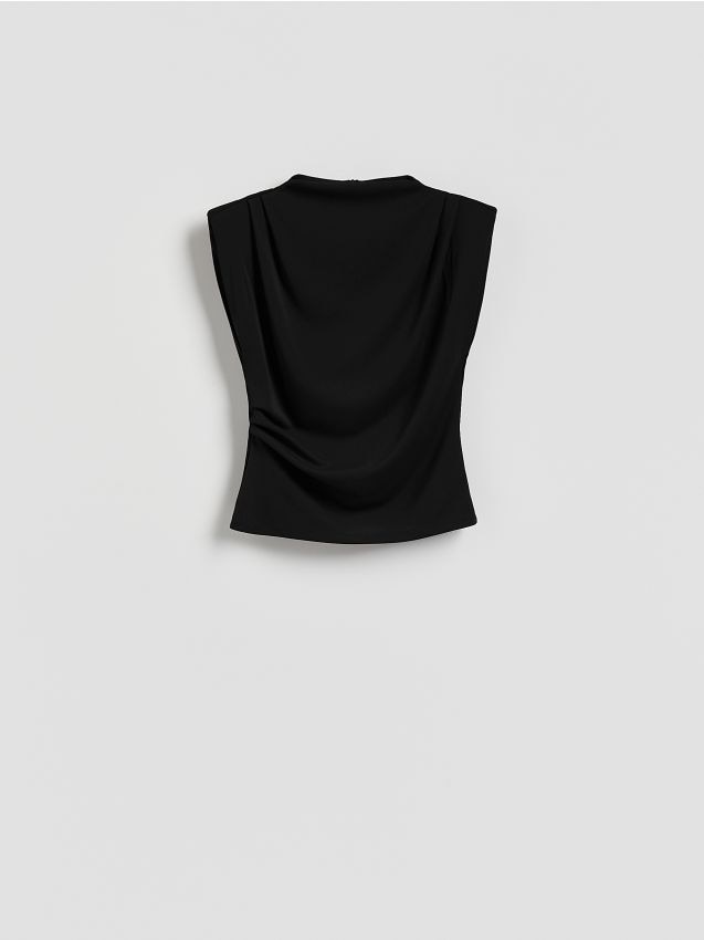 Reserved - Bluzka z poduszkami na ramionach - czarny