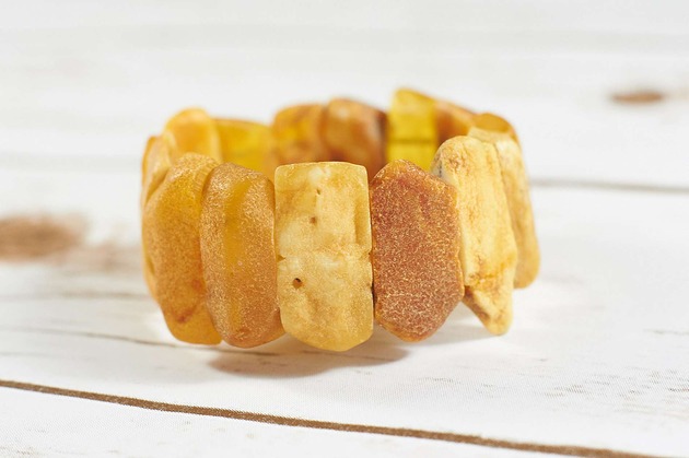 Surowa bransoleta z bursztynu bałtyckiego - naturalny bursztyn