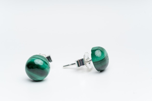 Eleganckie Kolczyki Sztyfty z Malachitu Srebro Próba 925, Malachit