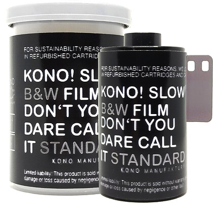 Film czarno-biały KONO! Slow 6 / 135-36 - Świąteczna