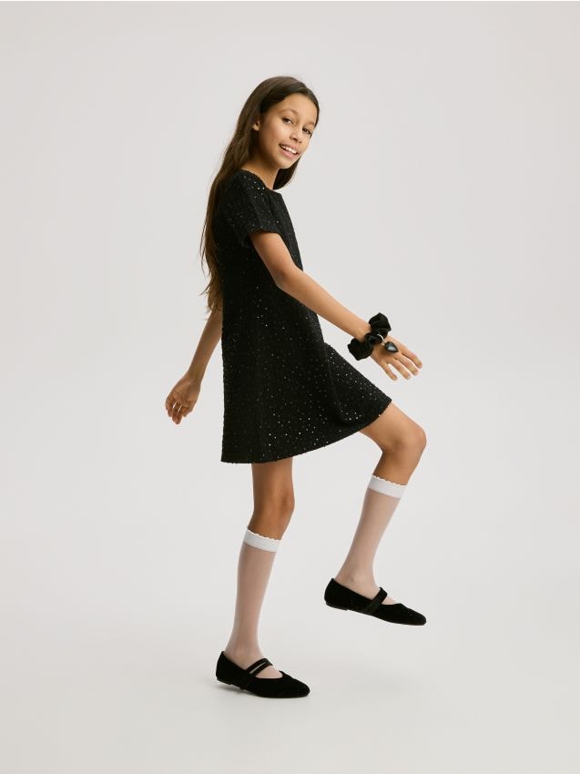 Reserved - Tweedowa sukienka z cekinami - czarny
