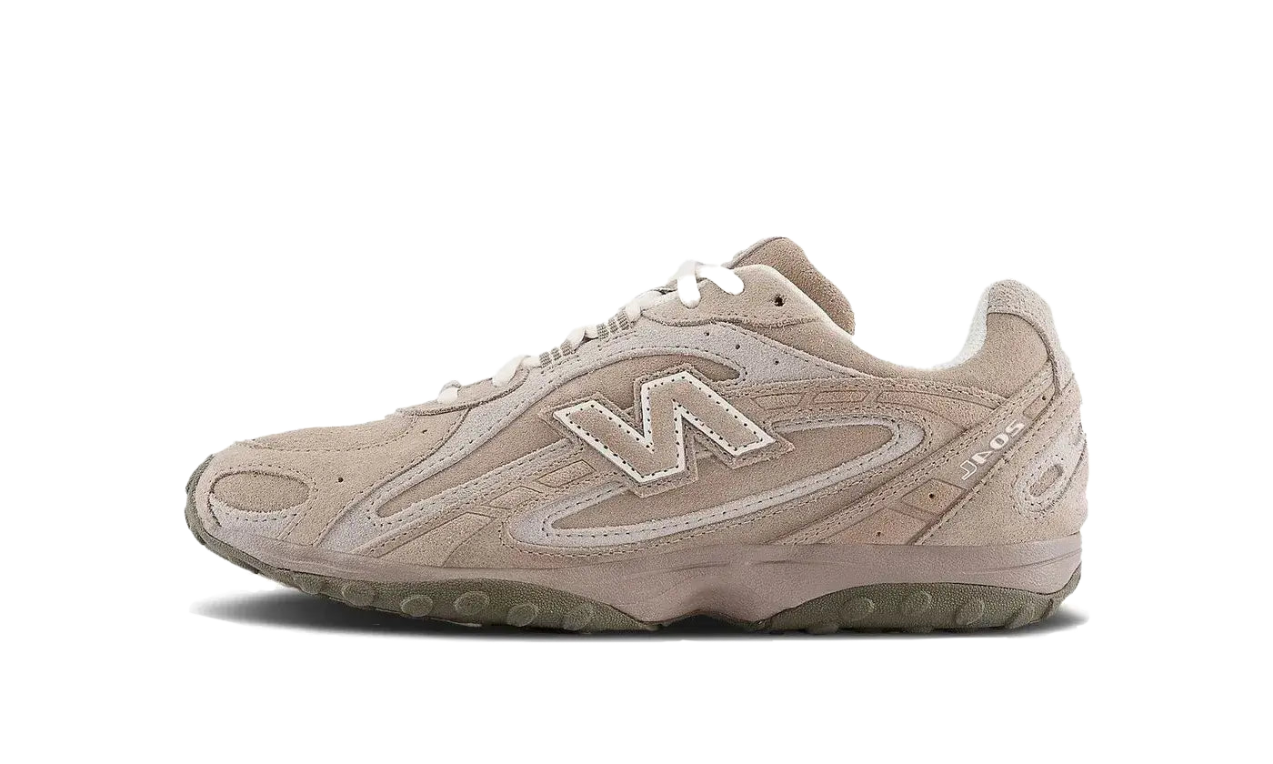 New Balance 204L Mushroom Arid Stone