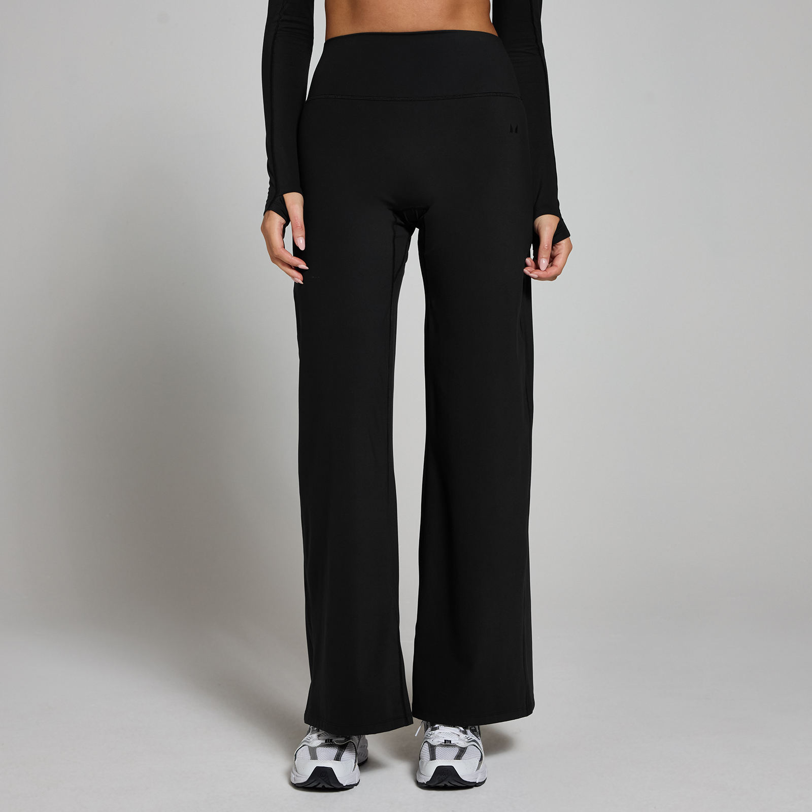 Damskie legginsy z szerokimi nogawkami z kolekcji Tempo MP – czarne - XS