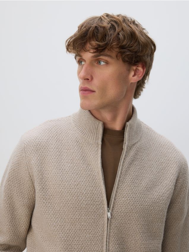 Reserved - Rozpinany sweter ze stójką - beżowy