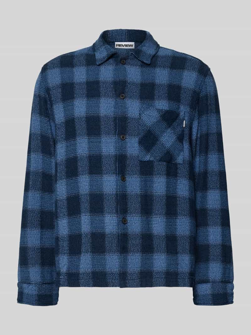 Koszula w kratę o skróconym kroju z kieszenią na piersi