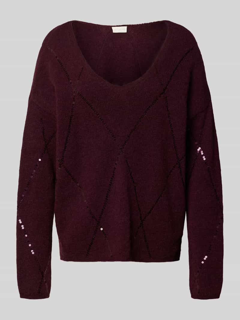 Sweter z dzianiny z cekinowym obszyciem