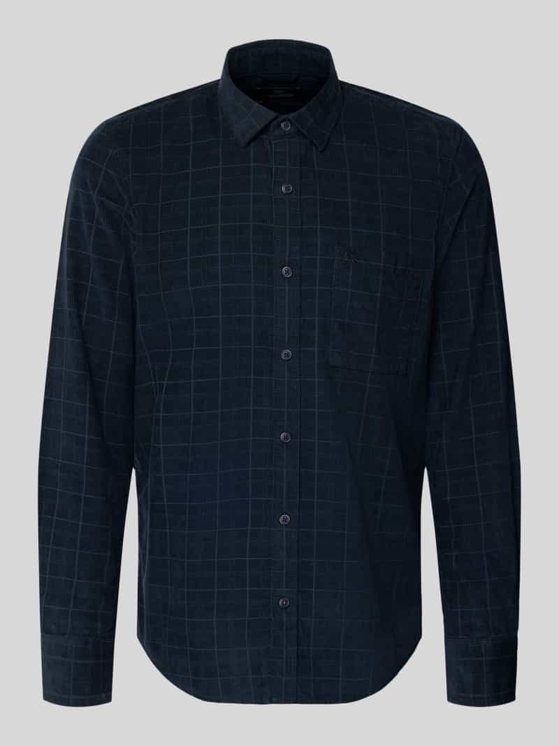 Koszula casualowa o kroju regular fit ze sztruksu z kołnierzykiem typu kent