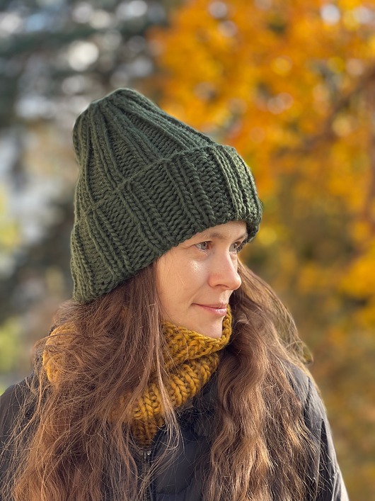 Zimowa czapka Buran 100% wełna z Peru bluszcz