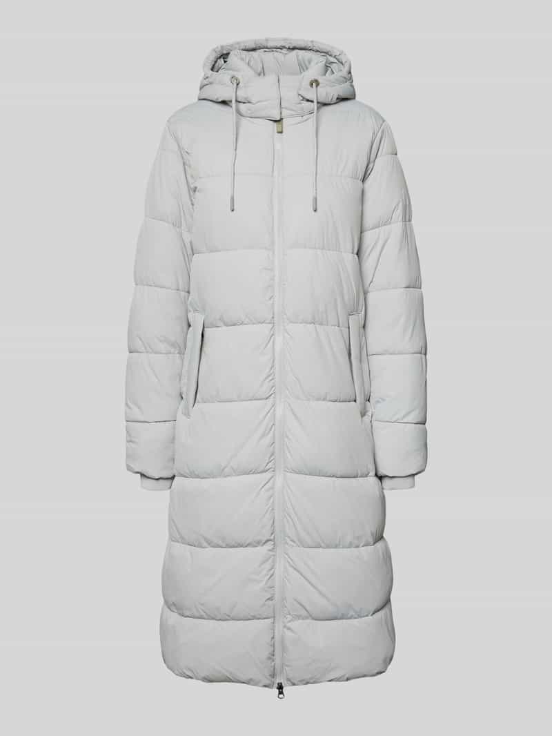 Płaszcz pikowany z wpuszczanymi kieszeniami